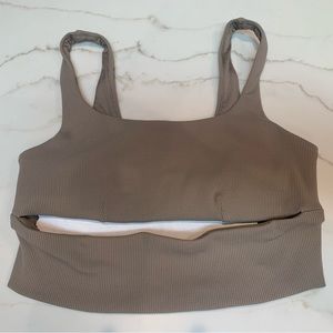 Alo Yoga Sports Bra Med.